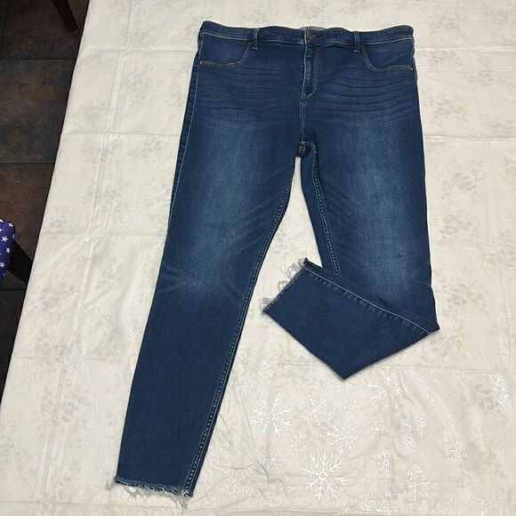 Abercrombie & fitch women’s high rise skinny jeans size 36X22 - Picture 1 of 8